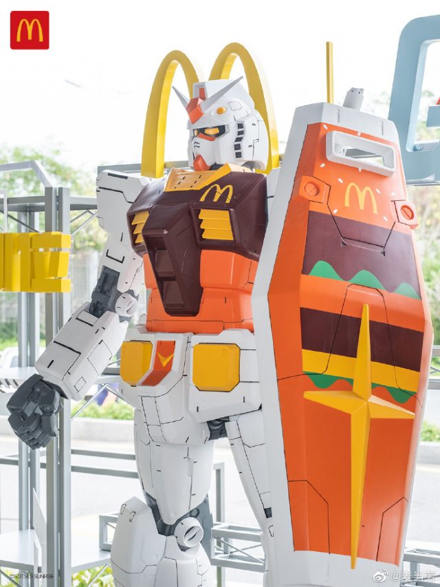 mcdonalds-china-bandai-namco-collab-big-mac-gundam-model
